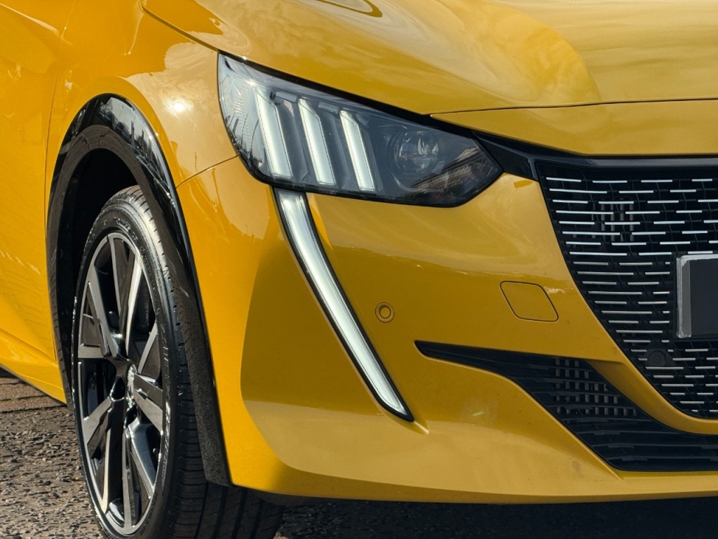 Used Peugeot 208 2023 for sale - 77747461: Photo 7