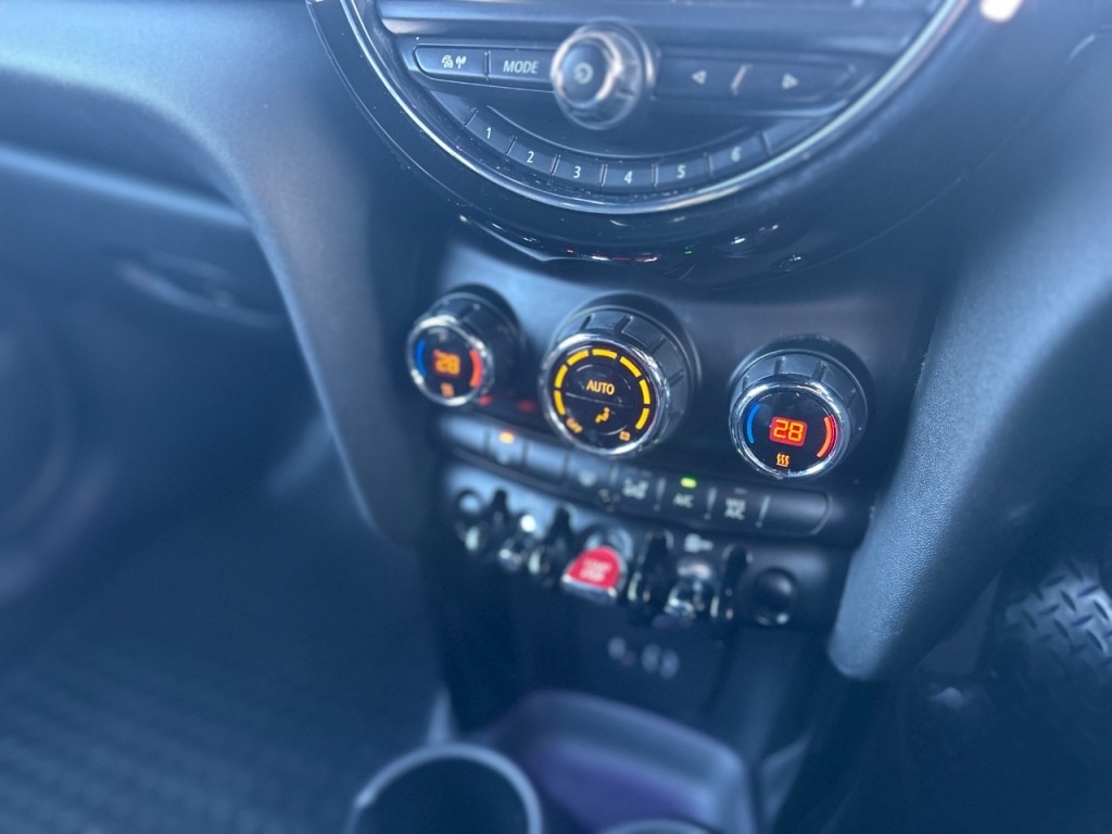 Used MINI Convertible 2017 for sale - 77095878: Photo 12