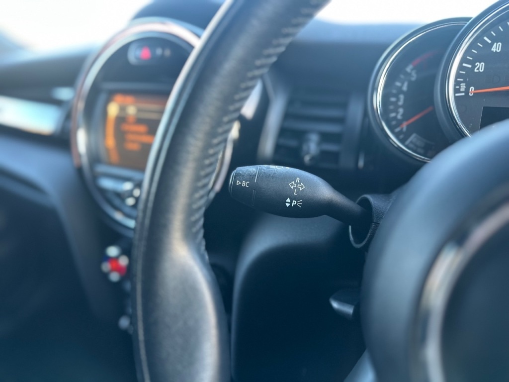 Used MINI Convertible 2017 for sale - 77095878: Photo 23