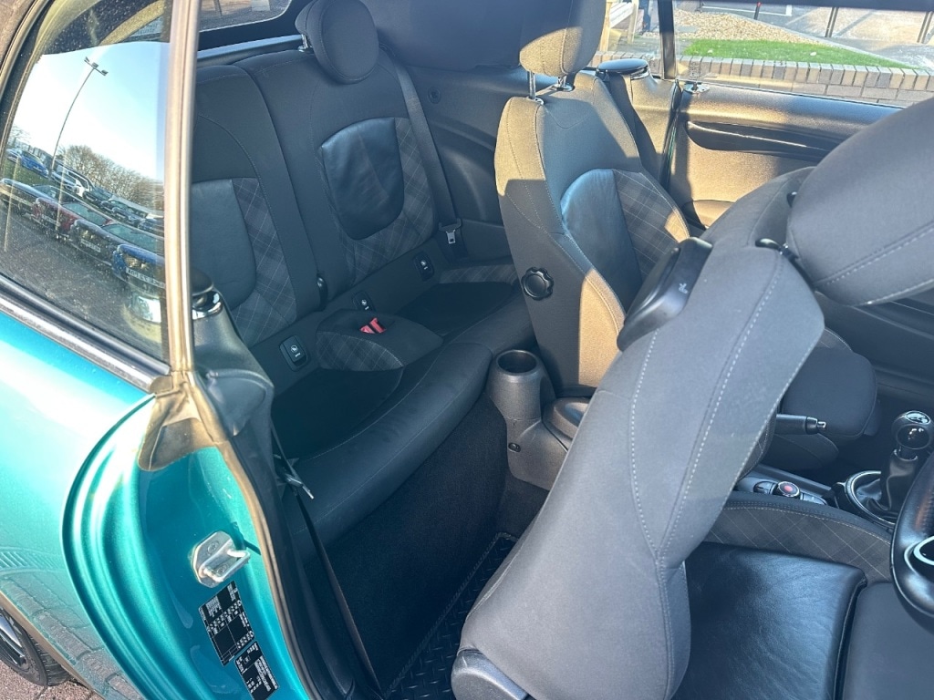 Used MINI Convertible 2017 for sale - 77095878: Photo 9