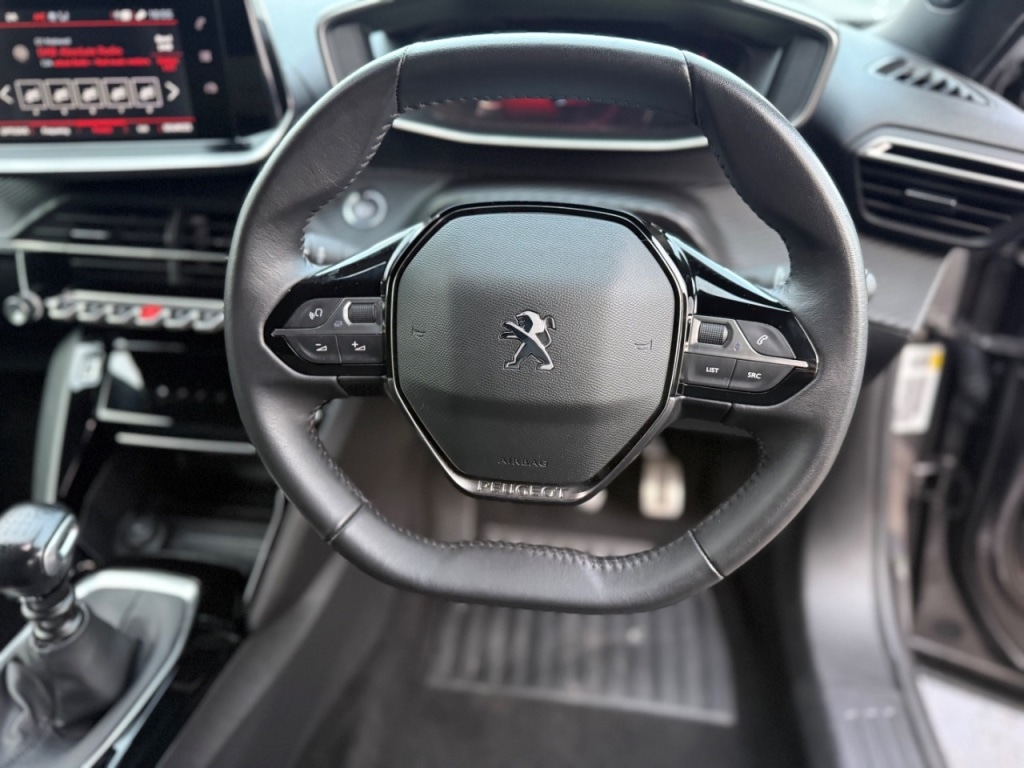 Used Peugeot 2008 2023 for sale - 76830478: Photo 10