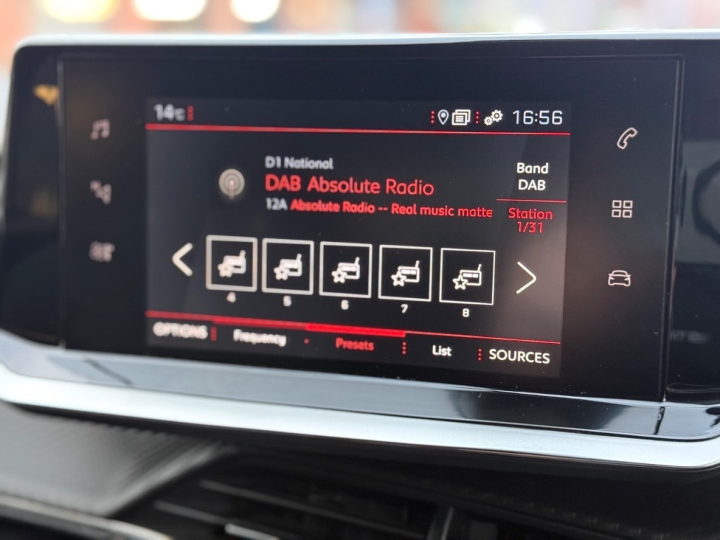 Used Peugeot 2008 2023 for sale - 76830478: Photo 13