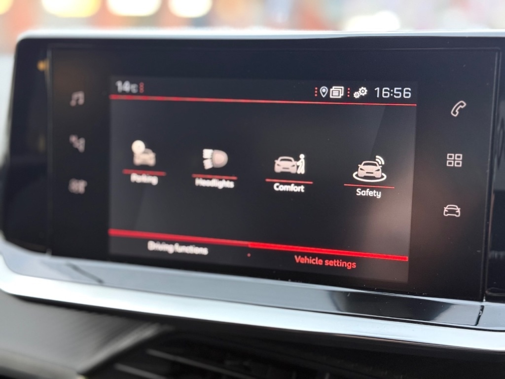 Used Peugeot 2008 2023 for sale - 76830478: Photo 19