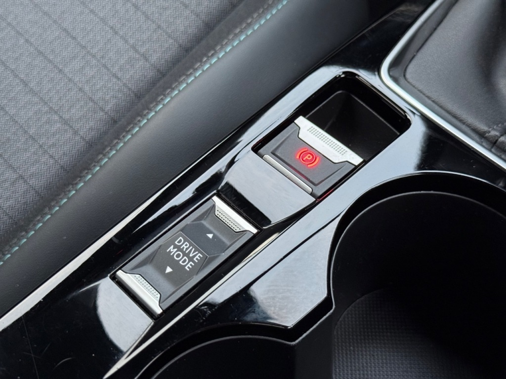 Used Peugeot 2008 2023 for sale - 76830478: Photo 25