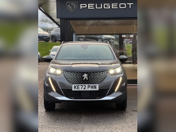 Used Peugeot 2008 2023 for sale - 76830478: Photo