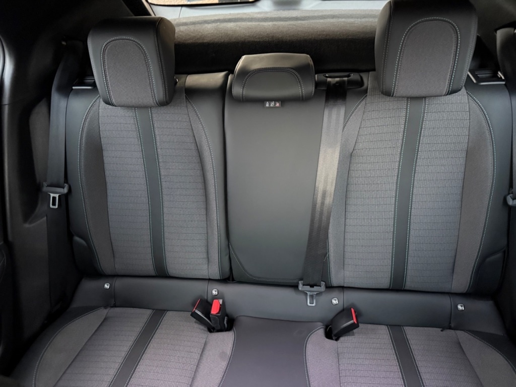 Used Peugeot 2008 2023 for sale - 76830478: Photo 37