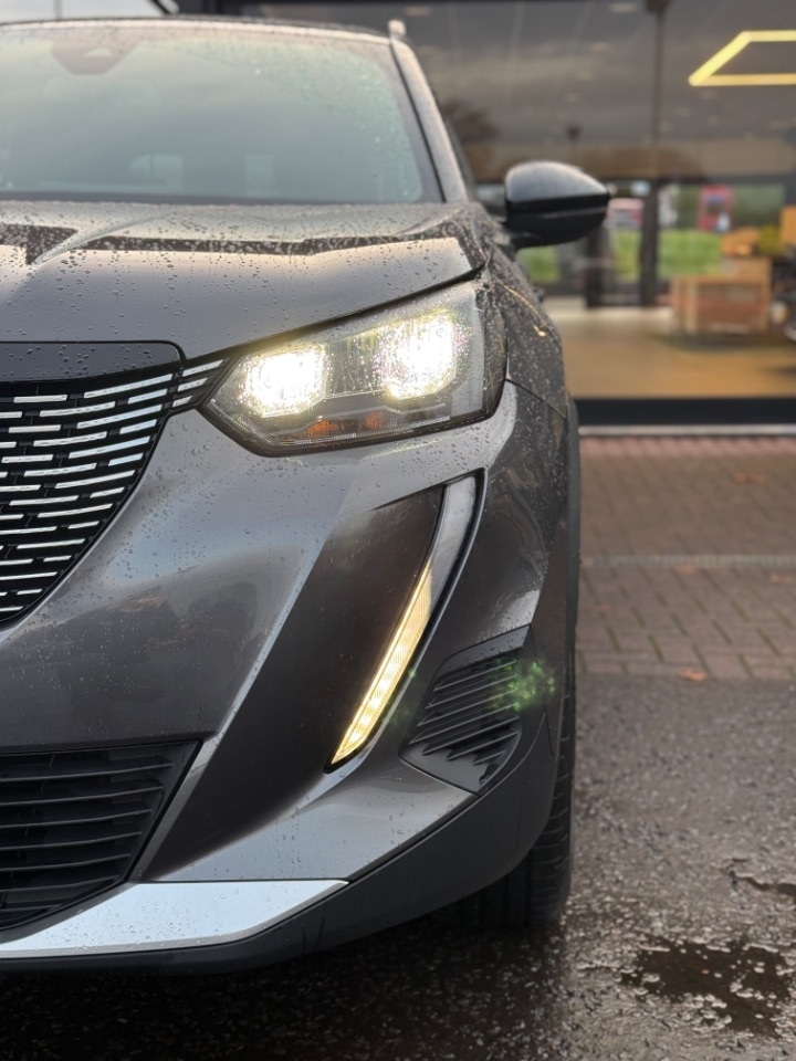 Used Peugeot 2008 2023 for sale - 76830478: Photo 4