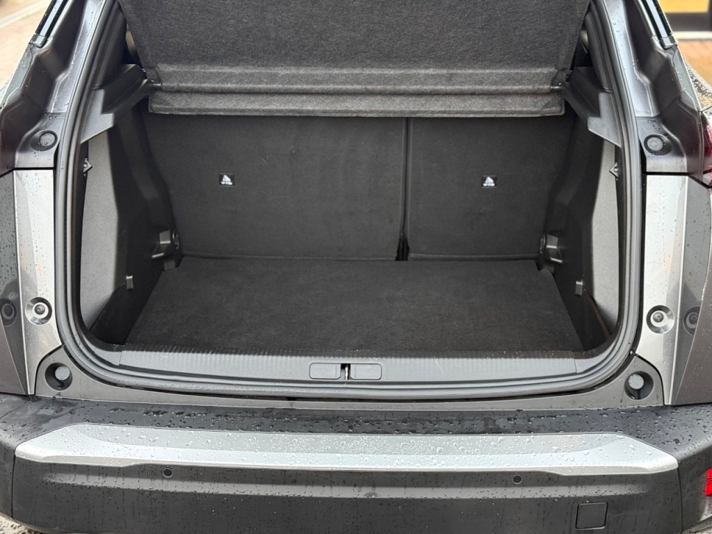 Used Peugeot 2008 2023 for sale - 76830478: Photo 48