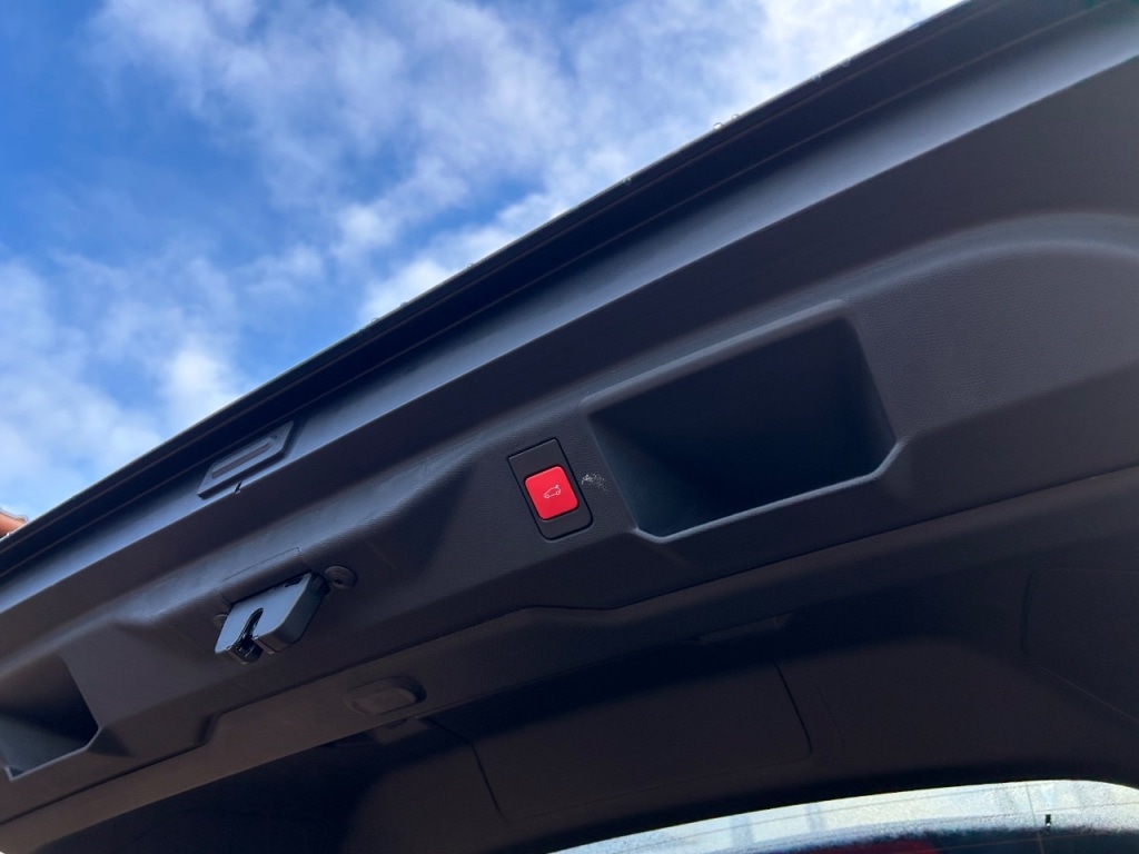 Used Peugeot 5008 2024 for sale - 76840410: Photo 11