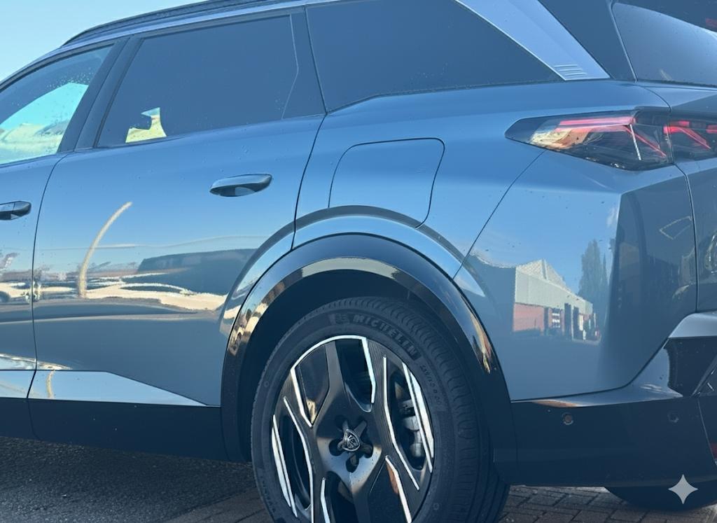 Used Peugeot 5008 2024 for sale - 76840410: Photo 5