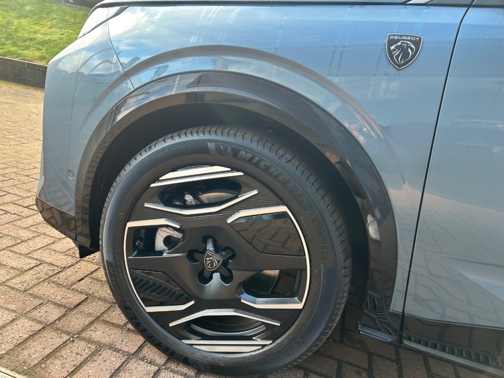 Used Peugeot 5008 2024 for sale - 76840410: Photo 9