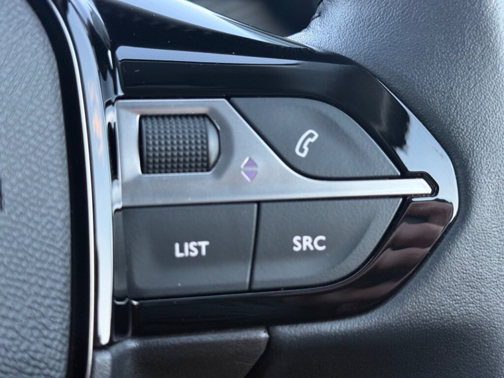 Used Peugeot 208 2024 for sale - 77211632: Photo 21