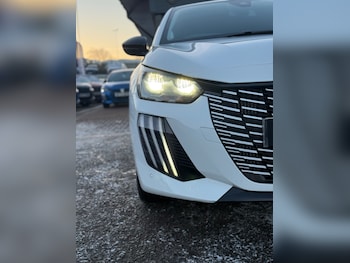 Used Peugeot 208 2024 for sale - 77211632: Photo