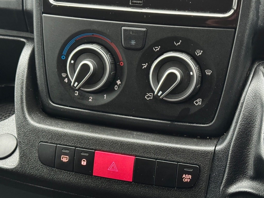 Used Peugeot Boxer 2023 for sale - 76830477: Photo 21