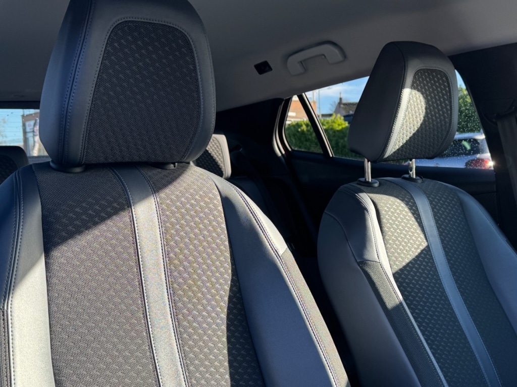 Used Peugeot 2008 2020 for sale - 76840522: Photo 24