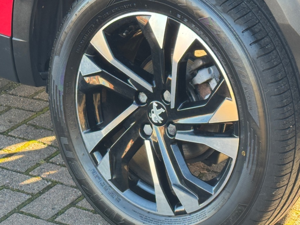 Used Peugeot 2008 2020 for sale - 76840522: Photo 3