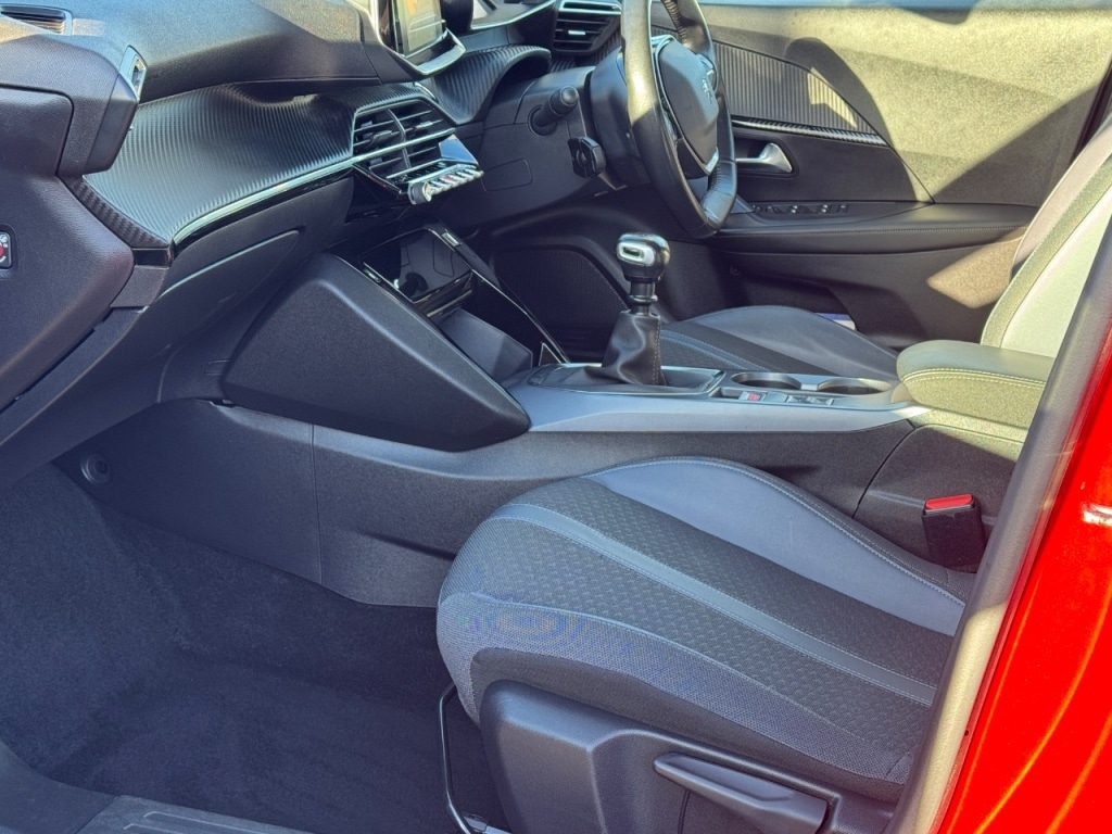 Used Peugeot 2008 2020 for sale - 76840522: Photo 41