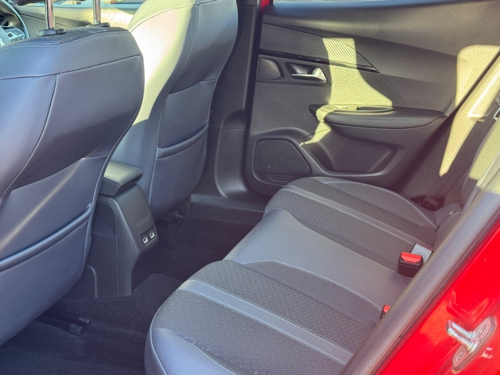 Used Peugeot 2008 2020 for sale - 76840522: Photo 46