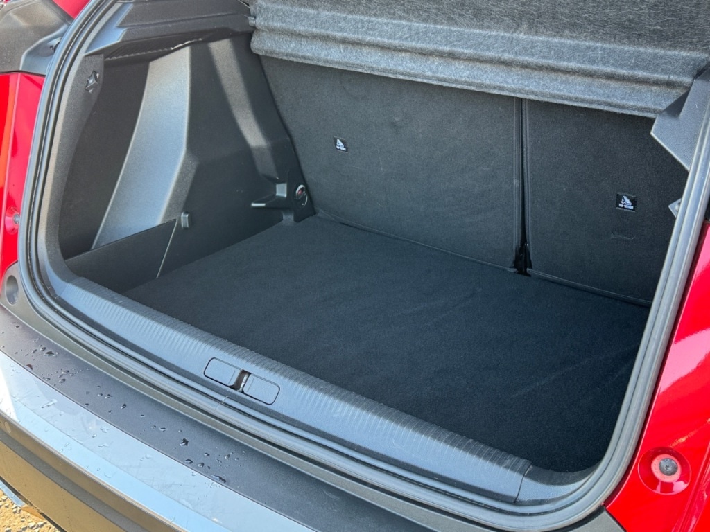 Used Peugeot 2008 2020 for sale - 76840522: Photo 52