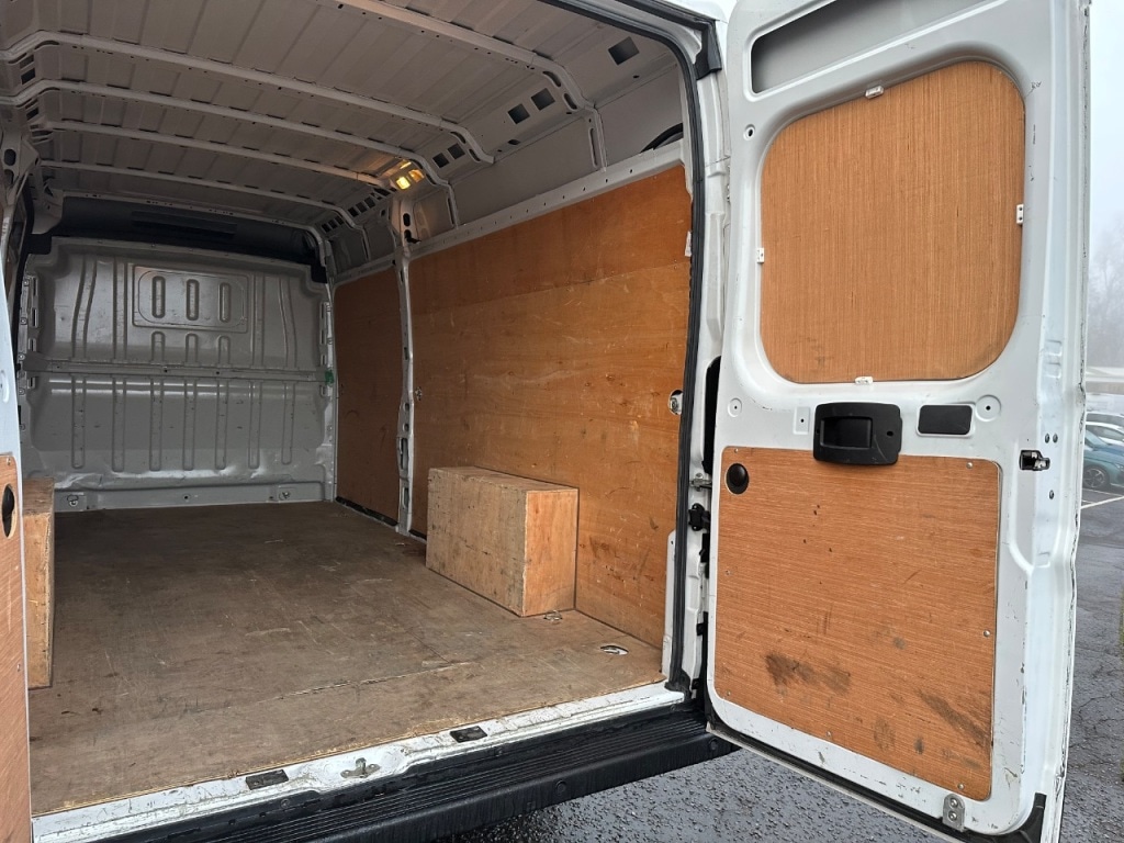 Used Peugeot Boxer 2023 for sale - 76830481: Photo 25