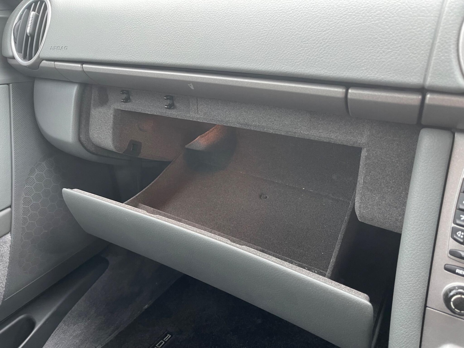 Used Porsche Cayman 2007 for sale - 77958456: Photo 44