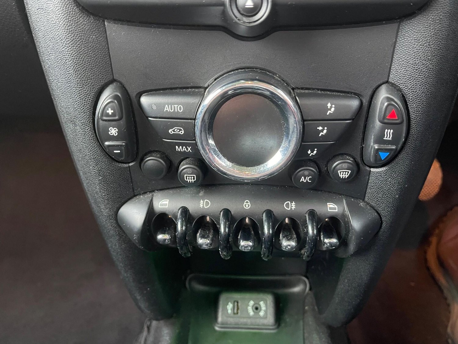 Used MINI Hatch 2013 for sale - 76646327: Photo 27