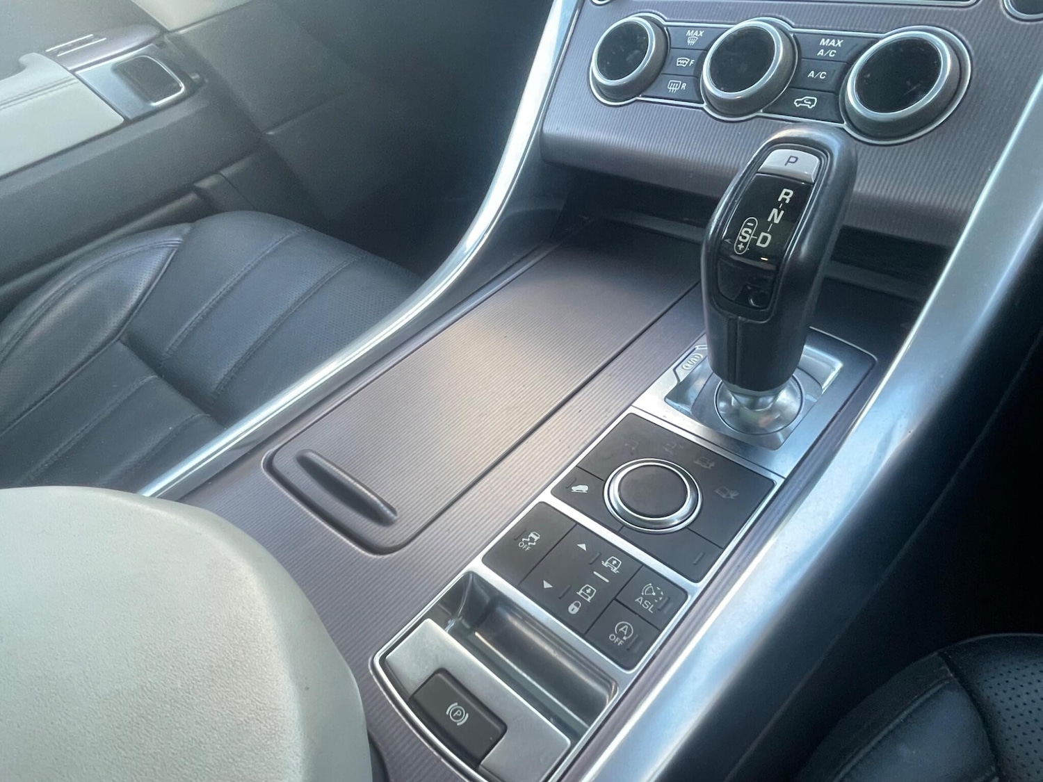 Used Land Rover Range Rover Sport 2016 for sale - 77016305: Photo 17