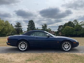Used Jaguar XKR 2000 for sale - 79712402: Photo
