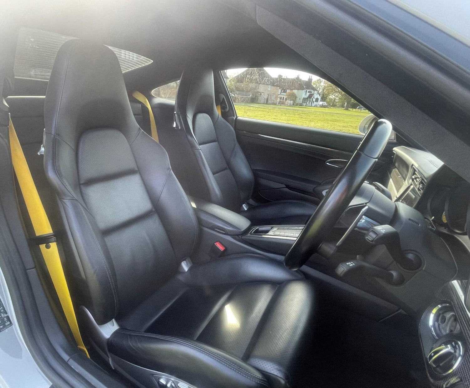 Used Porsche 911 2018 for sale - 78184369: Photo 30