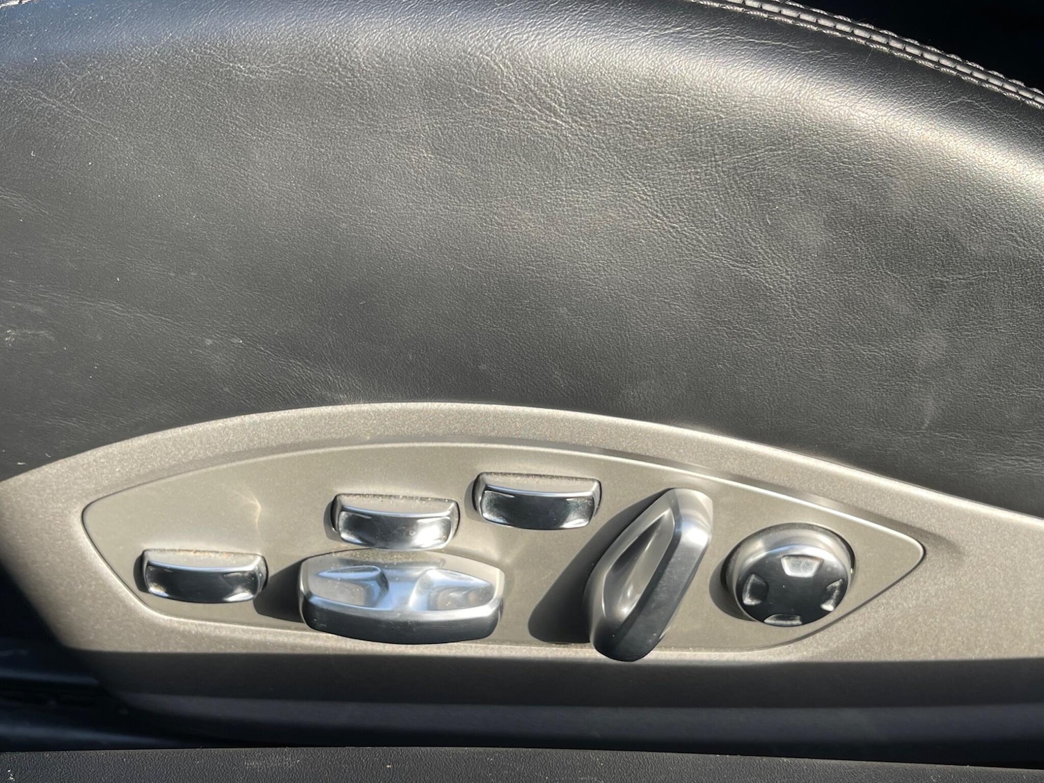 Used Porsche 911 2018 for sale - 78184369: Photo 33