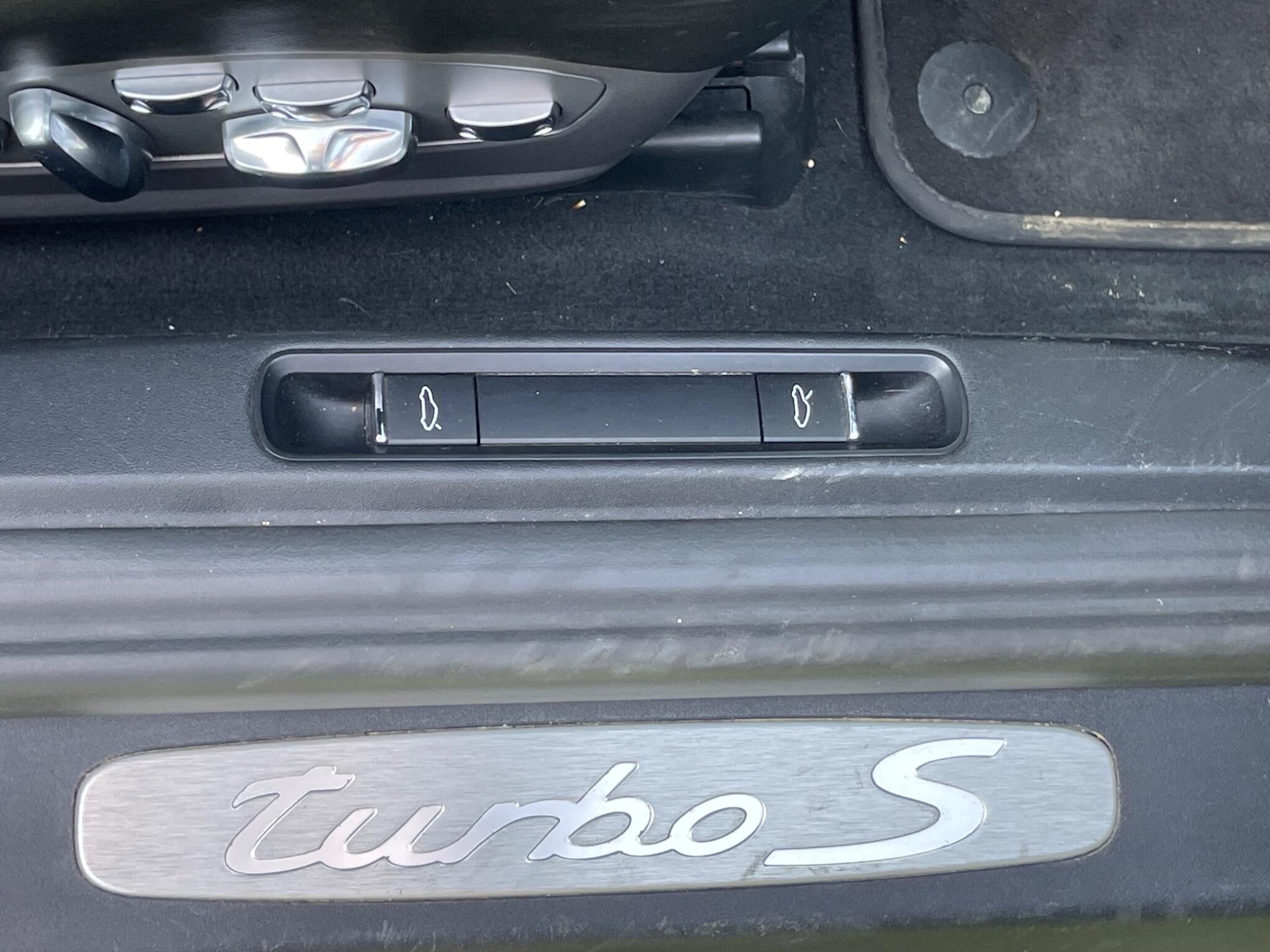 Used Porsche 911 2018 for sale - 78184369: Photo 39