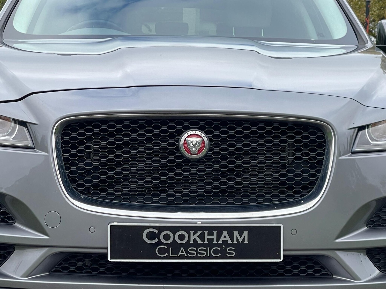 Used Jaguar F-Pace 2019 for sale - 76579736: Photo 11