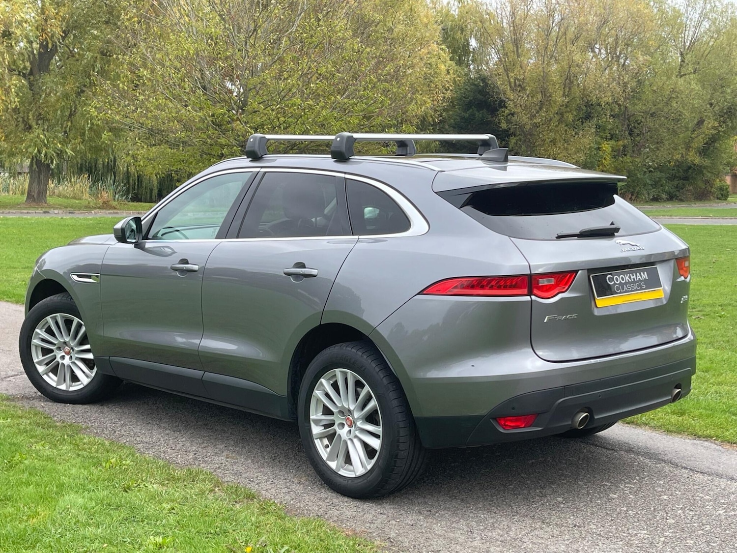 Used Jaguar F-Pace 2019 for sale - 76579736: Photo 13