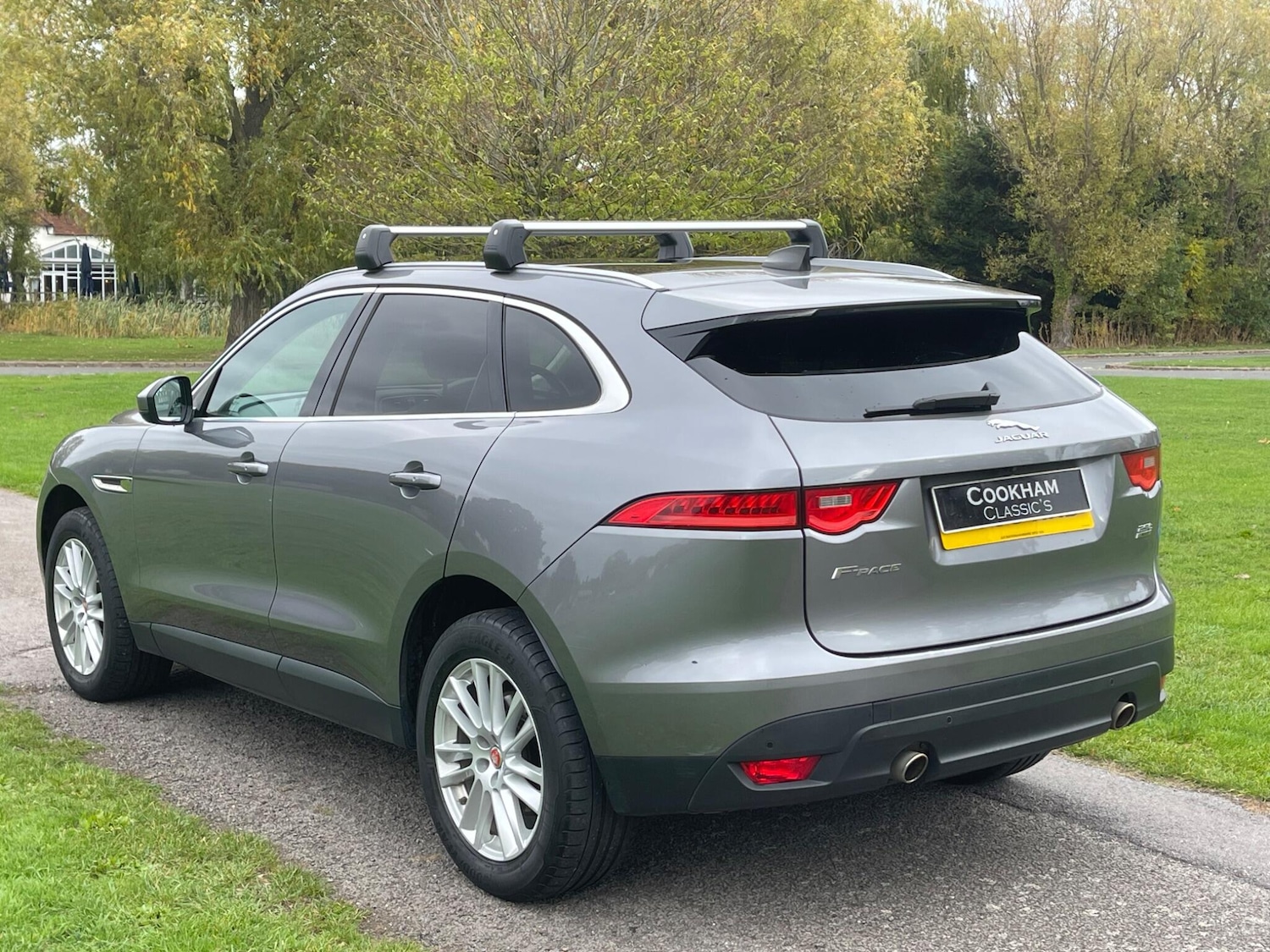 Used Jaguar F-Pace 2019 for sale - 76579736: Photo 15