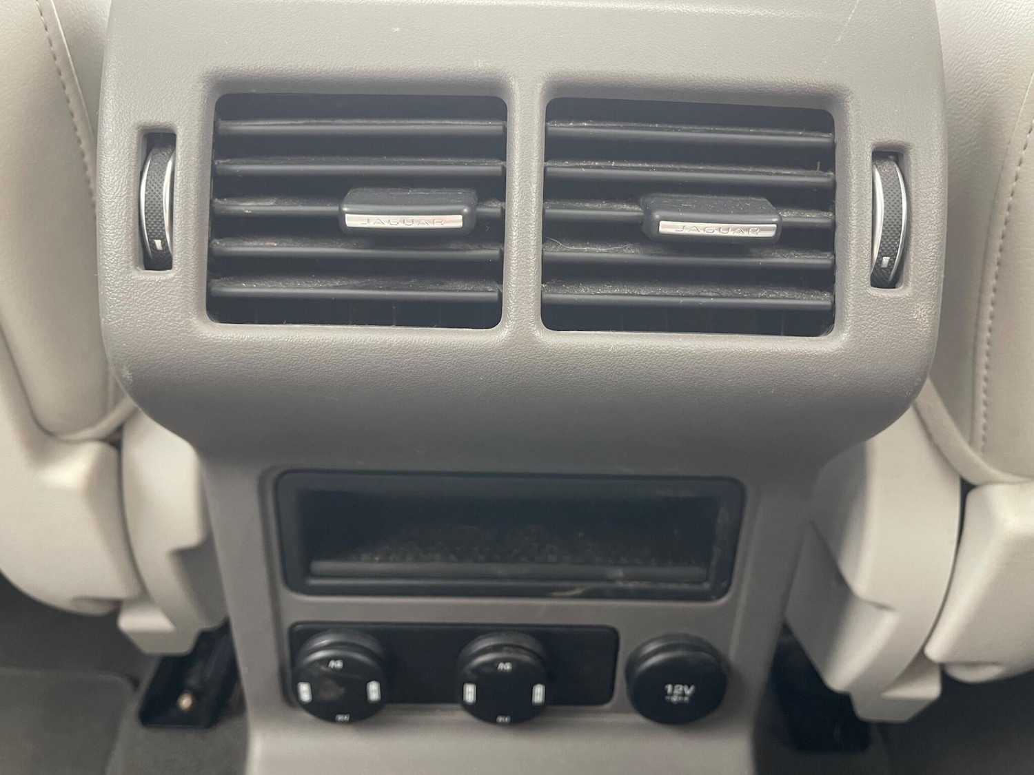 Used Jaguar F-Pace 2019 for sale - 76579736: Photo 33