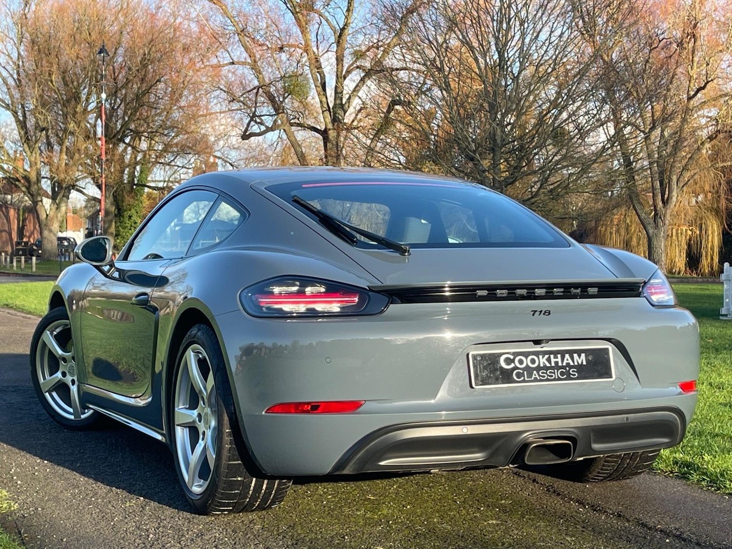 Used Porsche Cayman 2017 for sale - 77015697: Photo 10