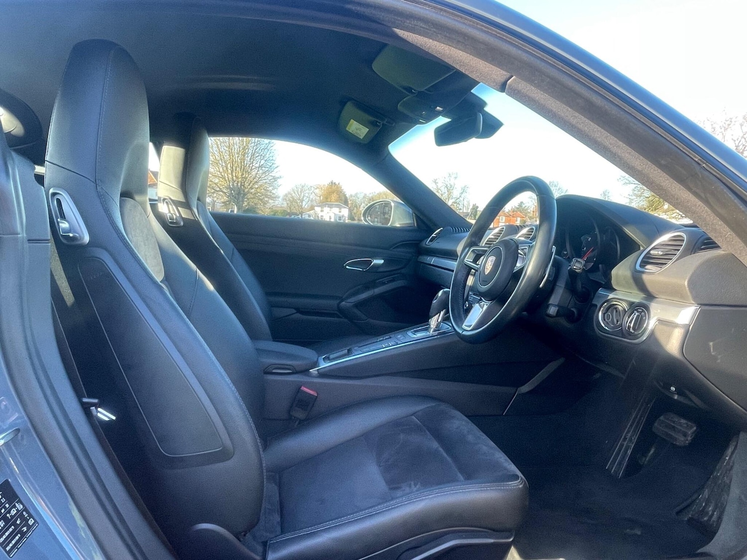 Used Porsche Cayman 2017 for sale - 77015697: Photo 22