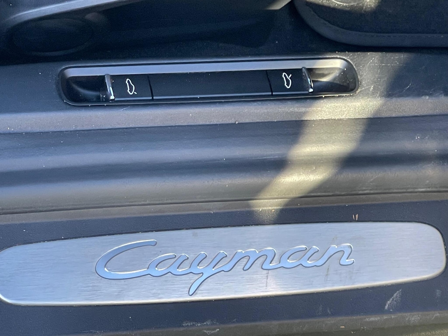 Used Porsche Cayman 2017 for sale - 77015697: Photo 37