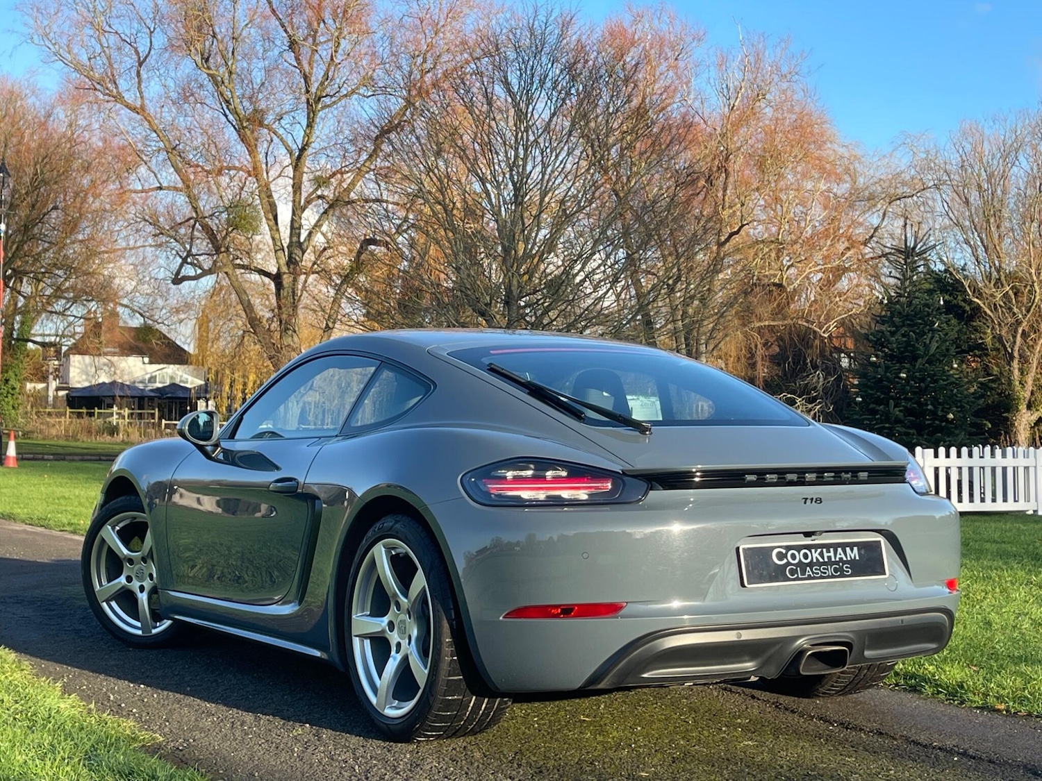 Used Porsche Cayman 2017 for sale - 77015697: Photo 4