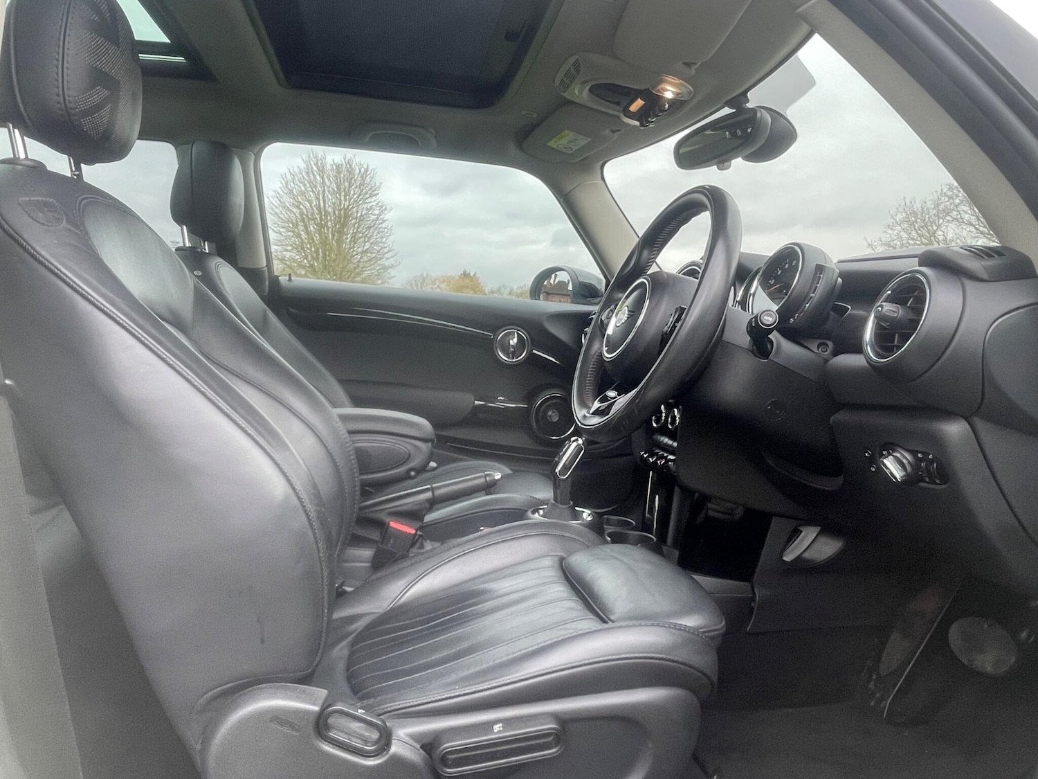 Used MINI Hatch 2019 for sale - 77524681: Photo 24