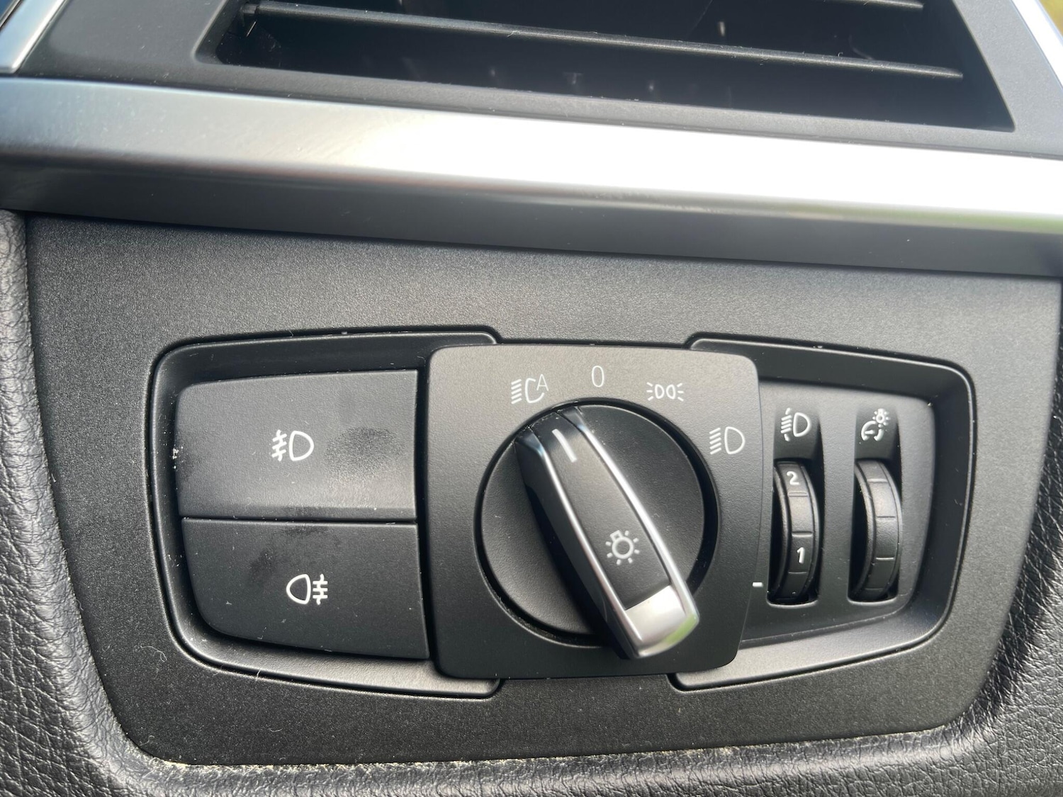 Used BMW 3 Series 2019 for sale - 76579735: Photo 30