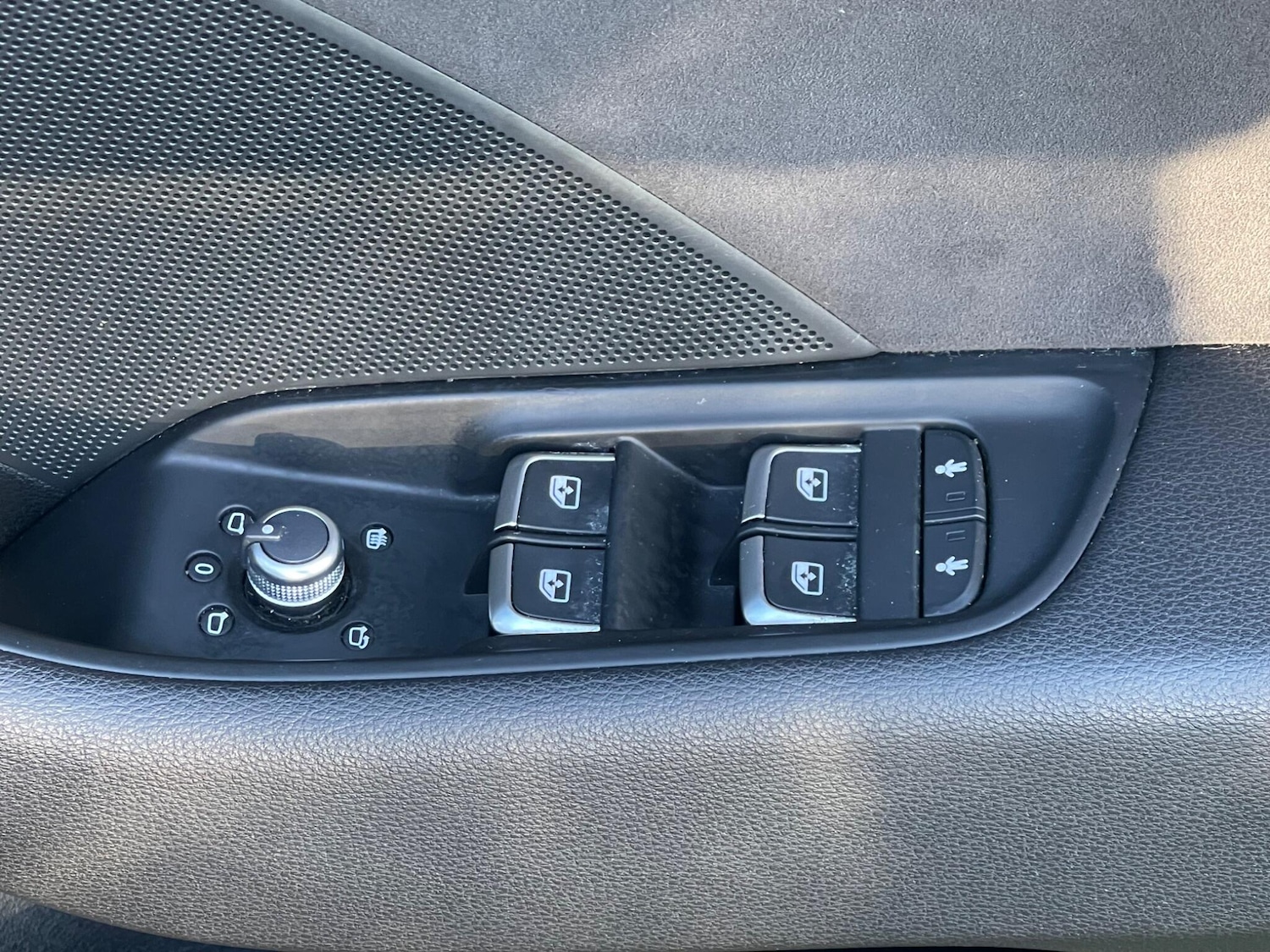 Used Audi RS3 2018 for sale - 76918621: Photo 26