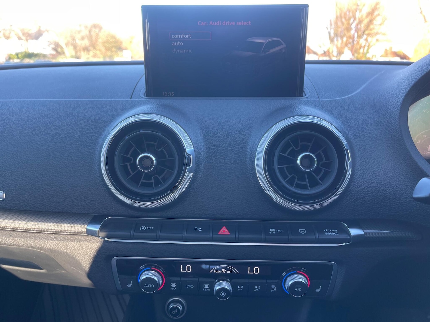 Used Audi RS3 2018 for sale - 76918621: Photo 30