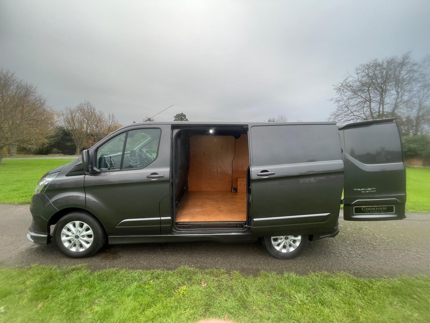 Used Ford Transit Custom 2022 for sale - 76887455: Photo 10