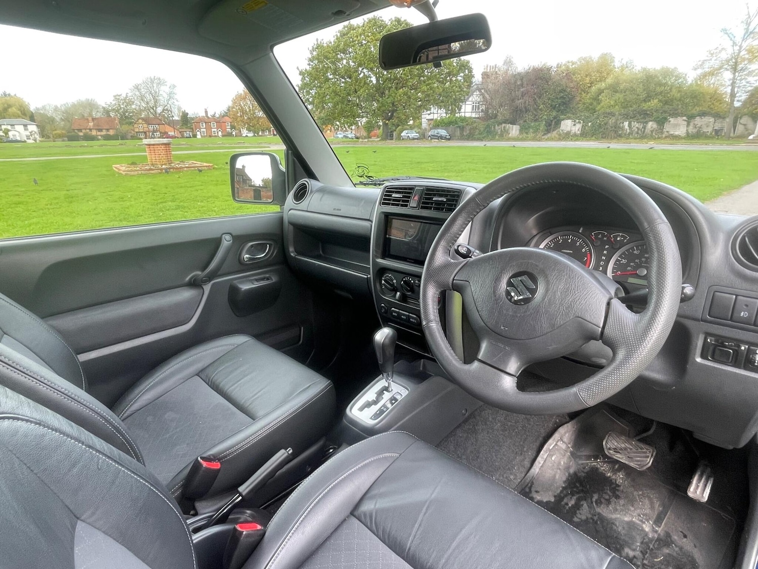 Used Suzuki Jimny 2010 for sale - 76579738: Photo 20