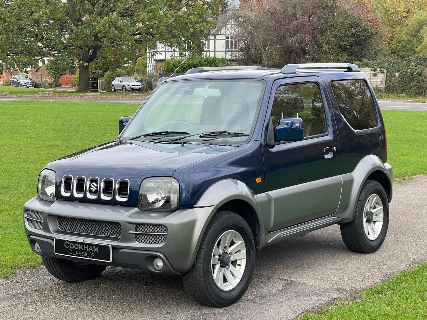 Used Suzuki Jimny 2010 for sale - 76579738: Photo 3
