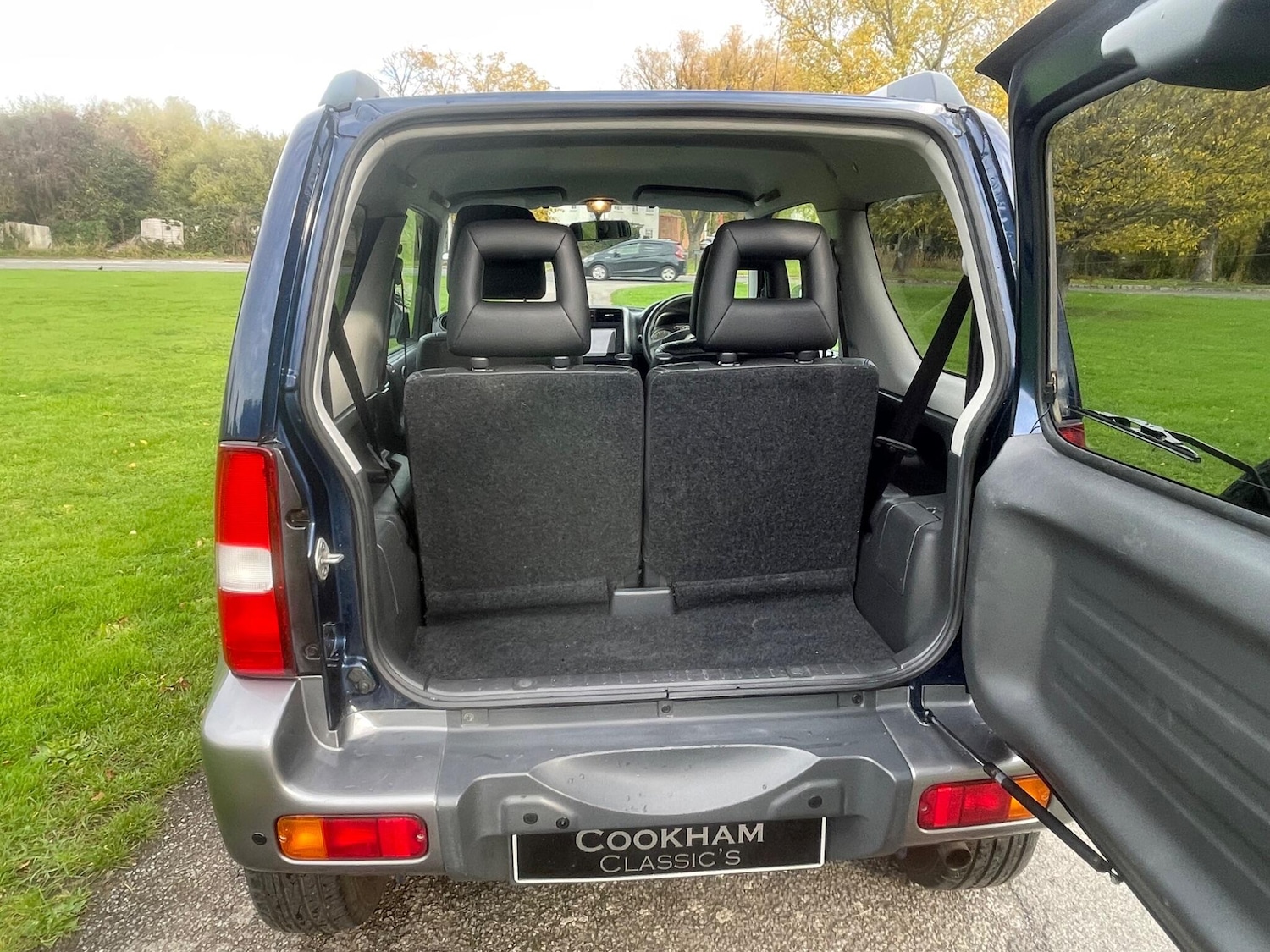 Used Suzuki Jimny 2010 for sale - 76579738: Photo 41