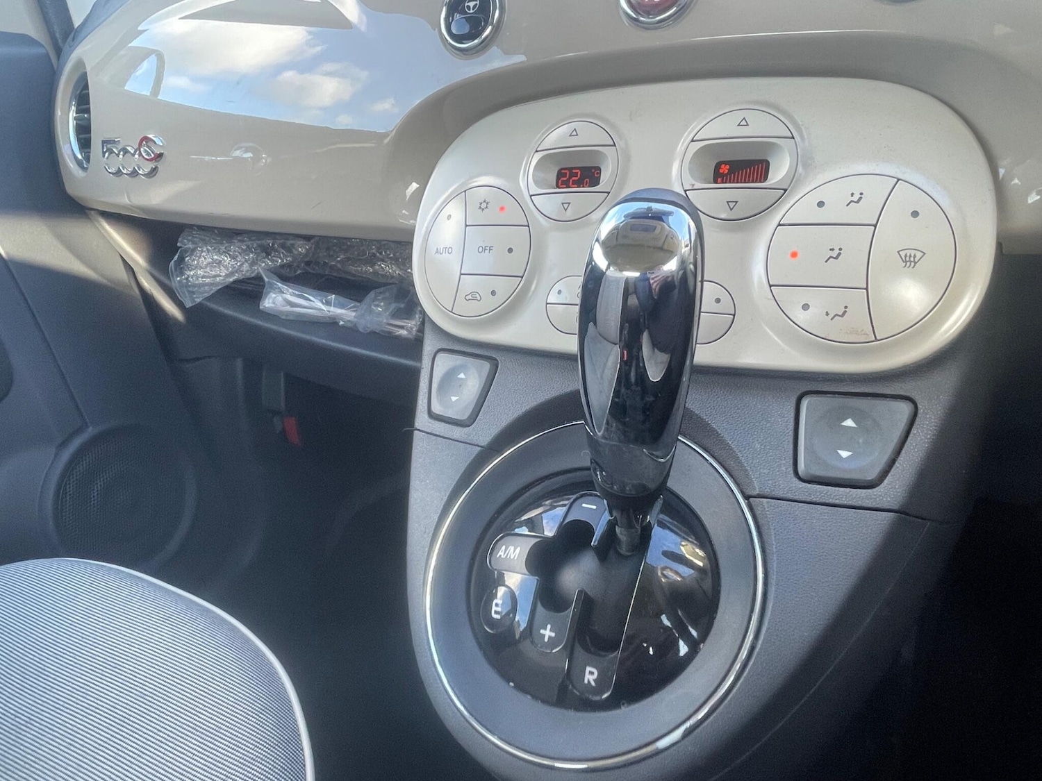 Used Fiat 500C 2014 for sale - 76899342: Photo 22