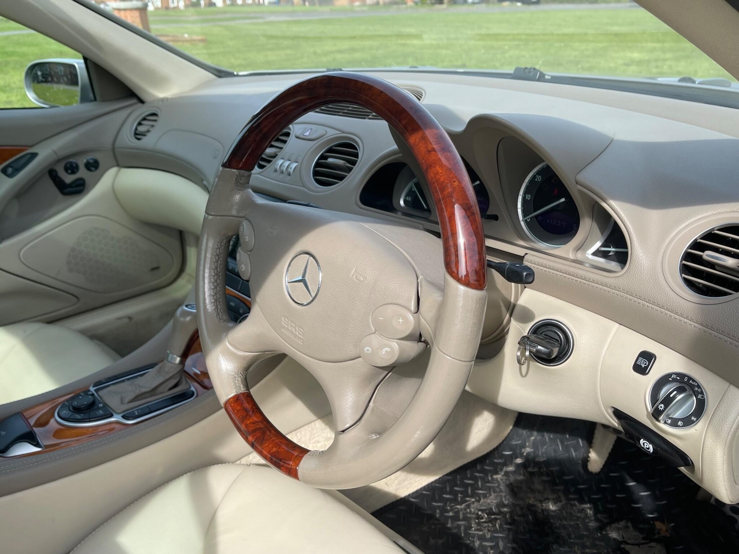 Used Mercedes-Benz S Class 2005 for sale - 77978138: Photo 25