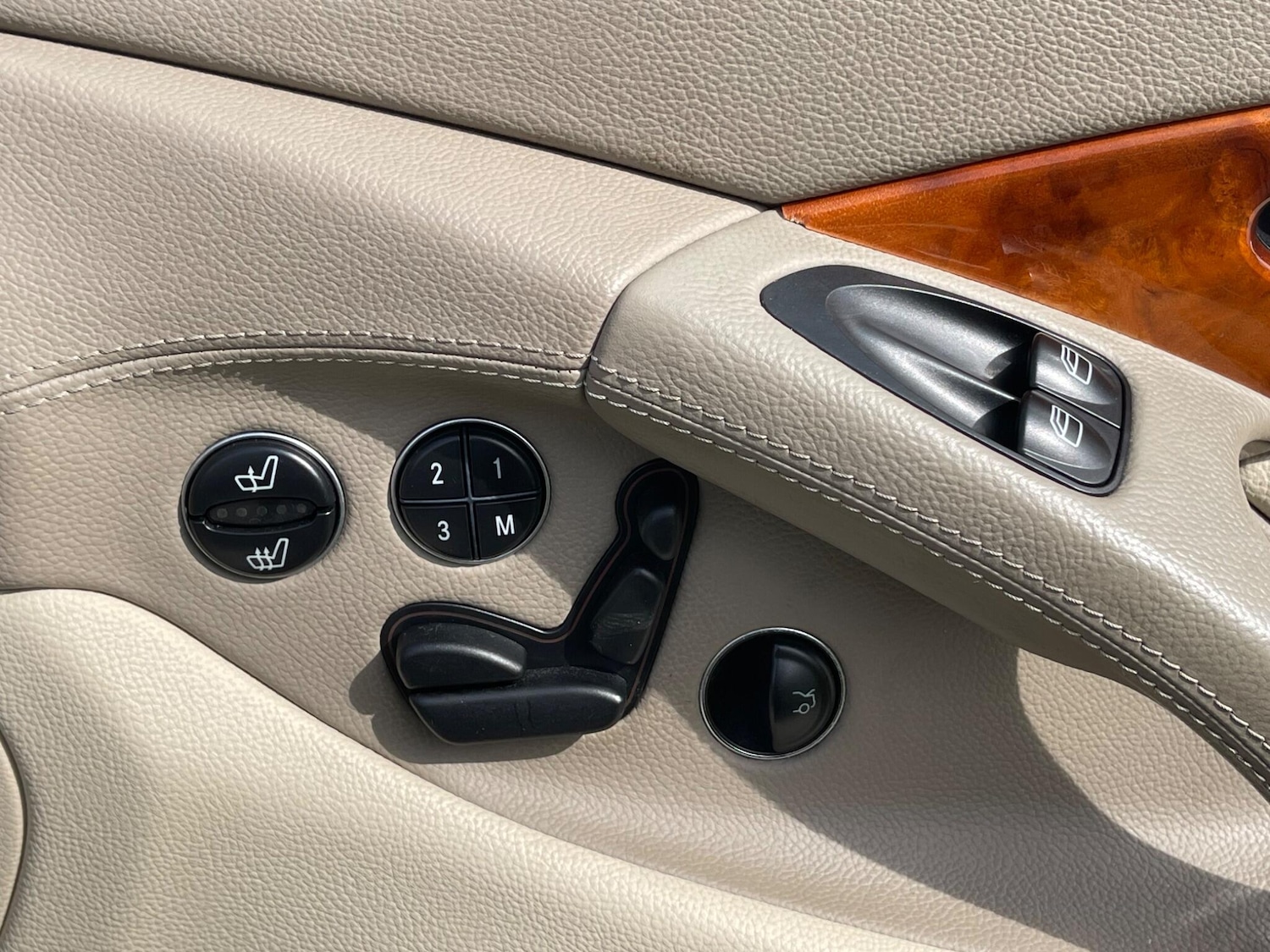 Used Mercedes-Benz S Class 2005 for sale - 77978138: Photo 29